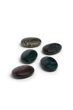 Load image into Gallery viewer, Bloodstone Touchstone