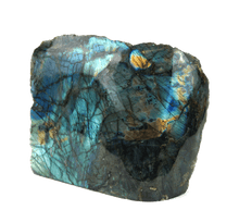 Load image into Gallery viewer, Labradorite Freeform 3.9KG