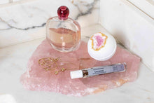 Load image into Gallery viewer, Rose Quartz Plate