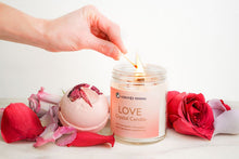 Load image into Gallery viewer, Love Crystal Candle
