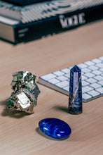 Load image into Gallery viewer, Pyrite Crystals - Energy Muse
