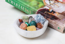 Load image into Gallery viewer, Selenite Charging Bowl
